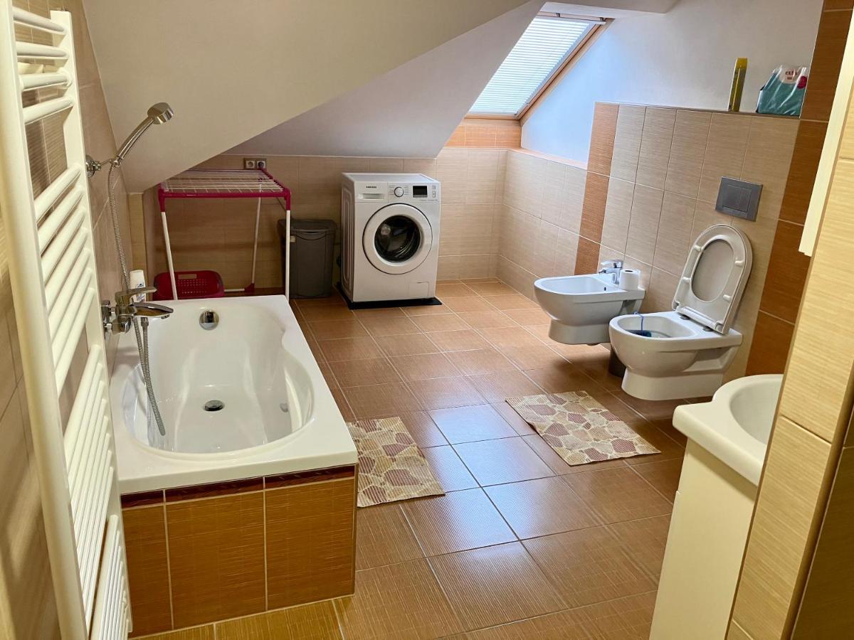 Sebastian Apartments Třeboň Dış mekan fotoğraf