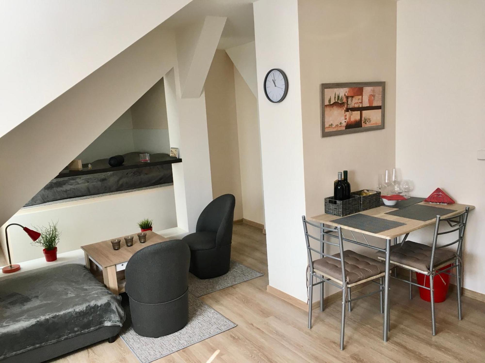 Sebastian Apartments Třeboň Dış mekan fotoğraf